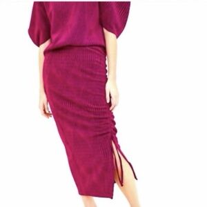 Zara Trafaluc Pink Purple midi knit Skirt ruched side slit size Large